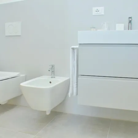 Modern Beachfront Flat In A With Pool Bibione